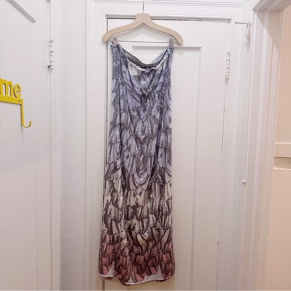 Hy + Dot Silk Feather Printed Maxi Dress - Picture 3 of 5